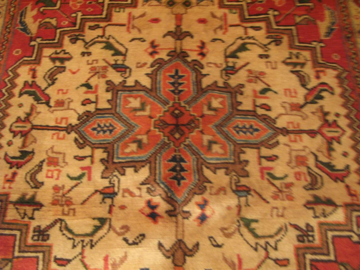 3' 8" x 5' 0" Persian Heriz Rug image 2
