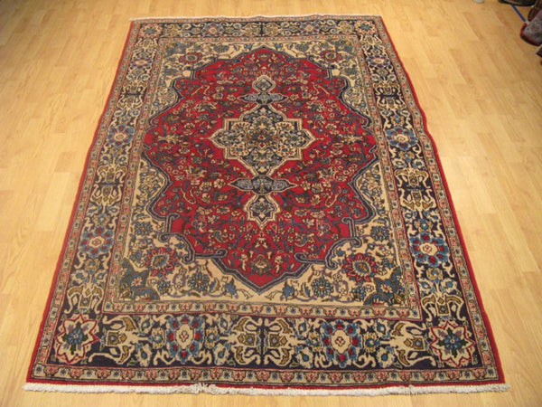 4' 4" x 7' 0" Persian Qum Rug image 1