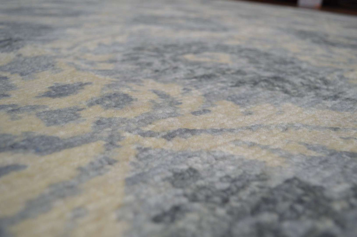 8' 0" x 10' 0" Tibetan Transitional Rug image 11