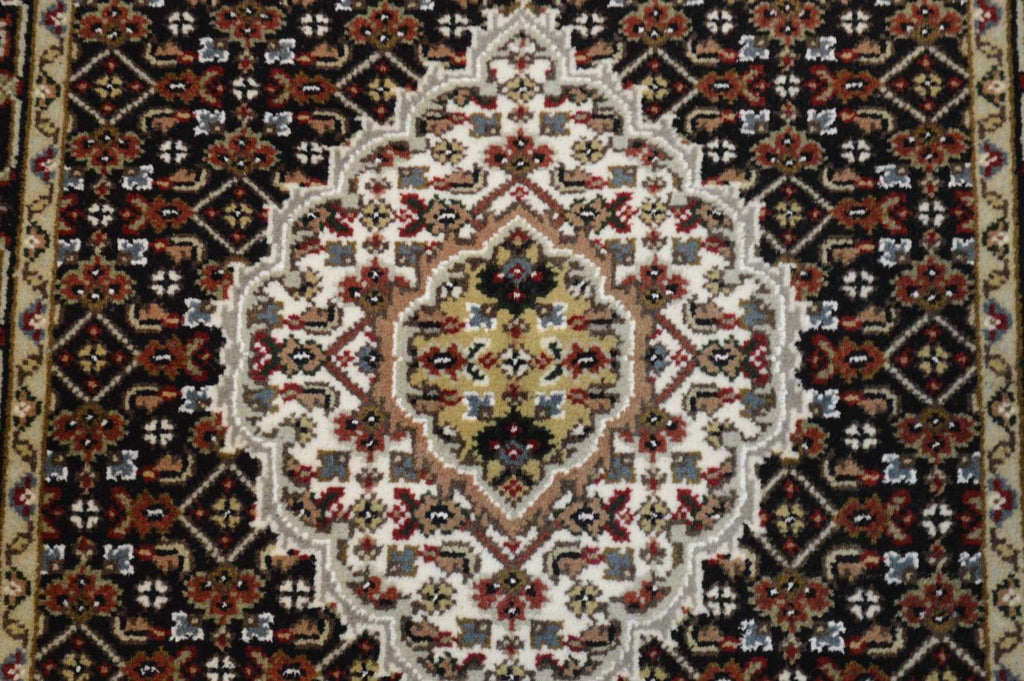 2' 7" x 20' 8" India Bijar Runner image 2