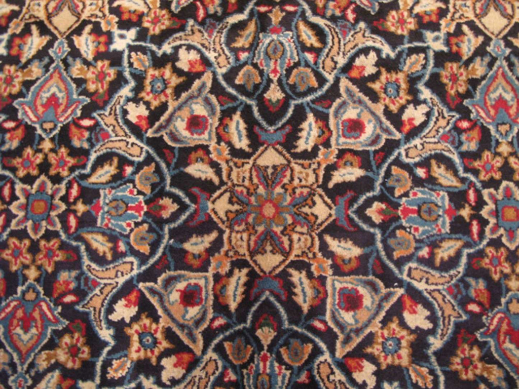9' 1" x 12' 8" Persian Neyshabur Rug image 4