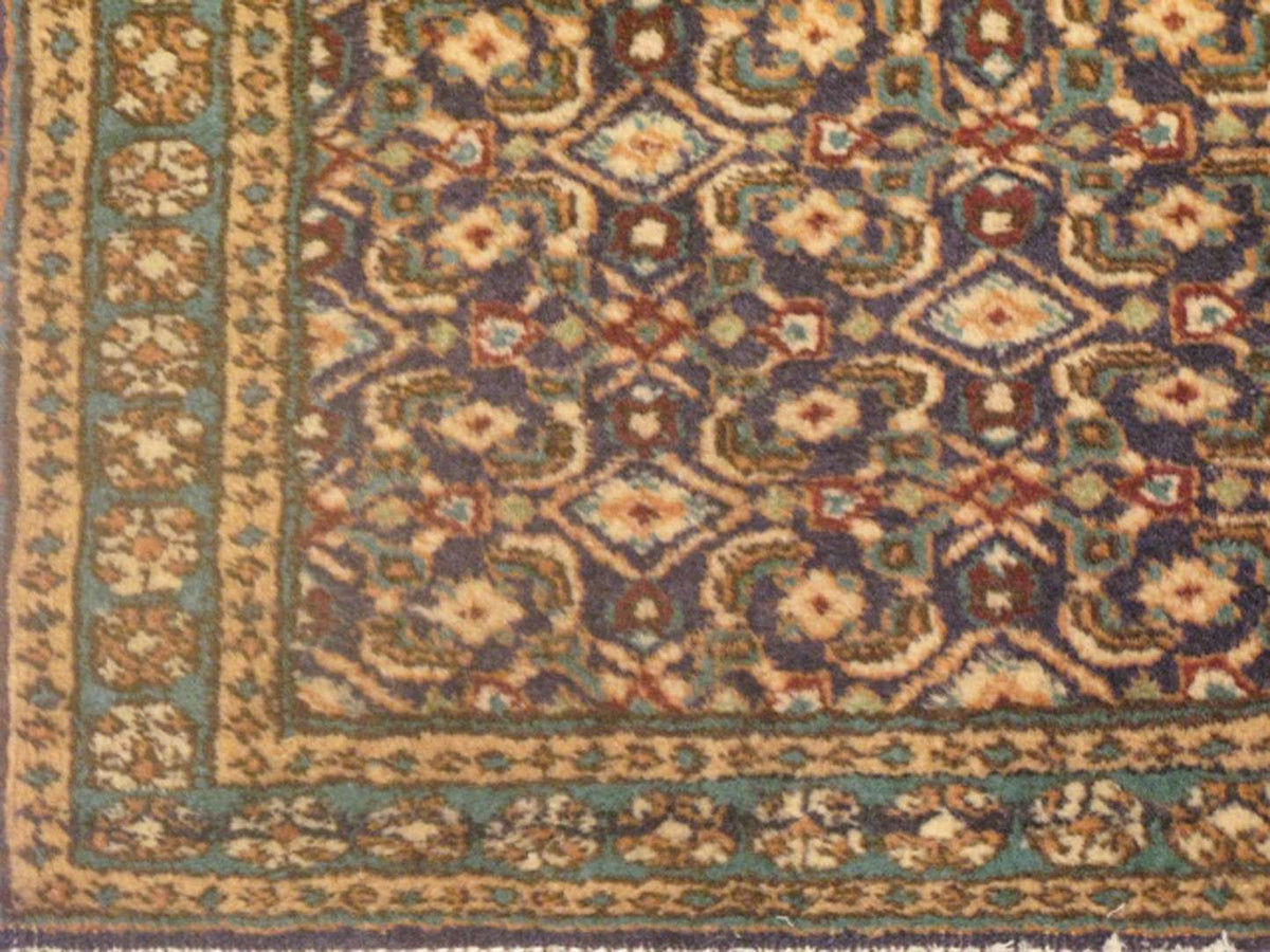 2' 7" x 3' 2" Persian Ardabil Rug image 5