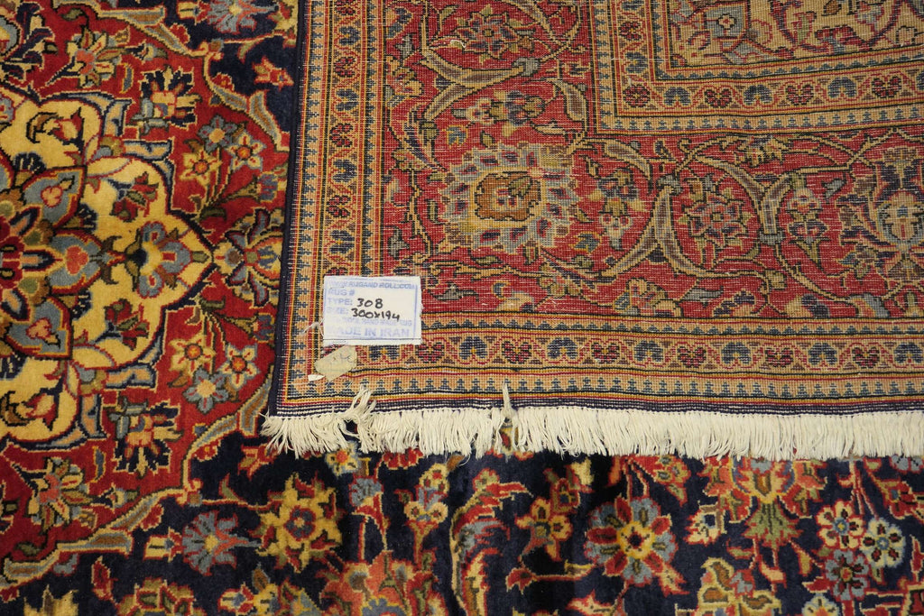 6' 3" x 9' 8" Persian Najafabad Rug image 6