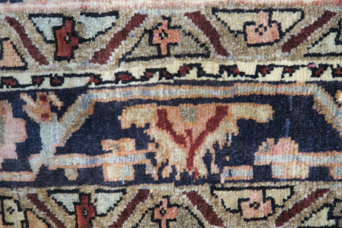 4' 3" x 7' 1" Persian Zanjan Rug image 8