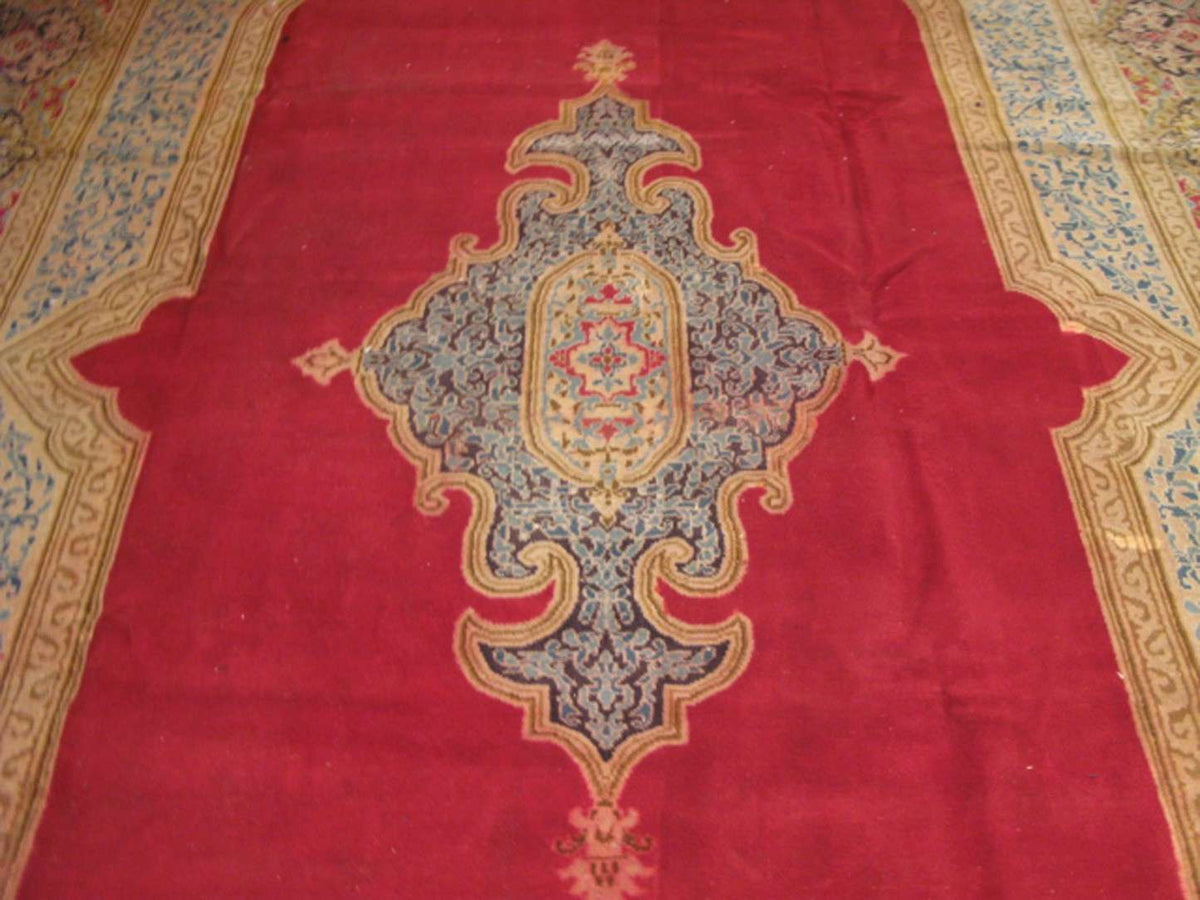 8' 9" x 12' 1" Persian Kerman Rug image 8