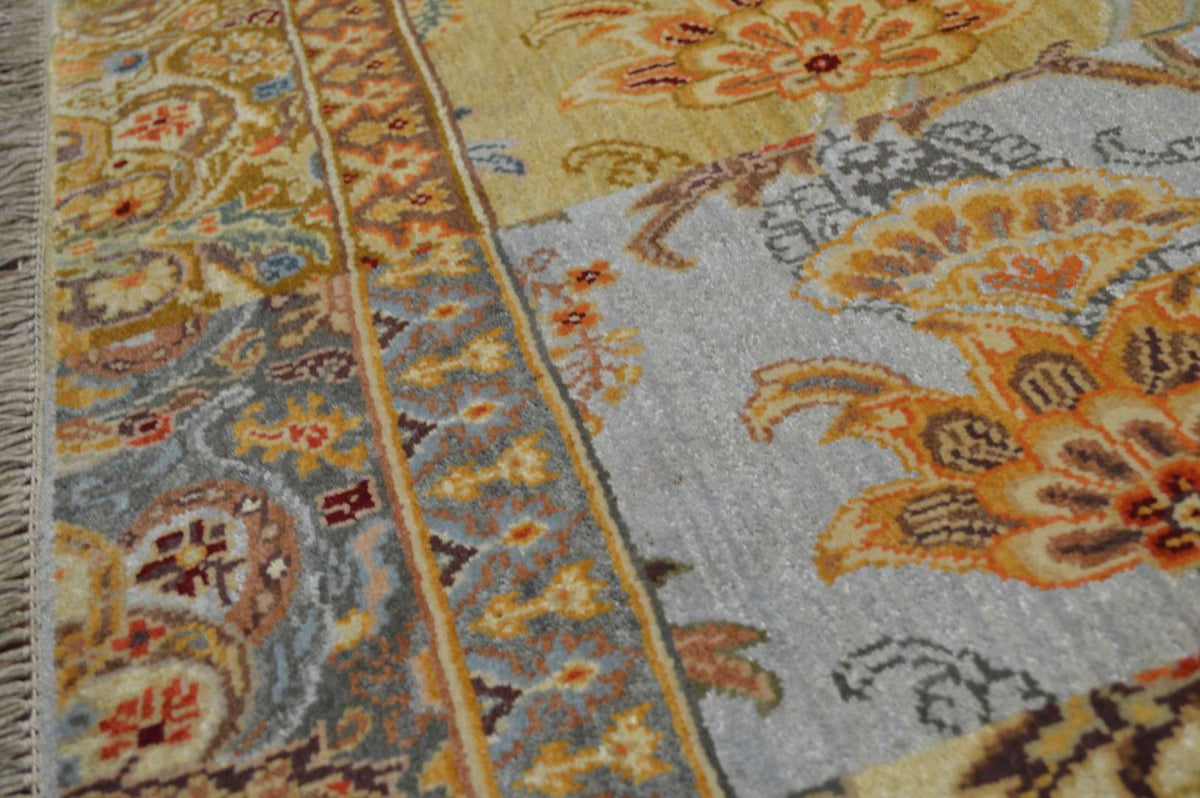 2' 4" x 6' 8" India Agra Runner image 4