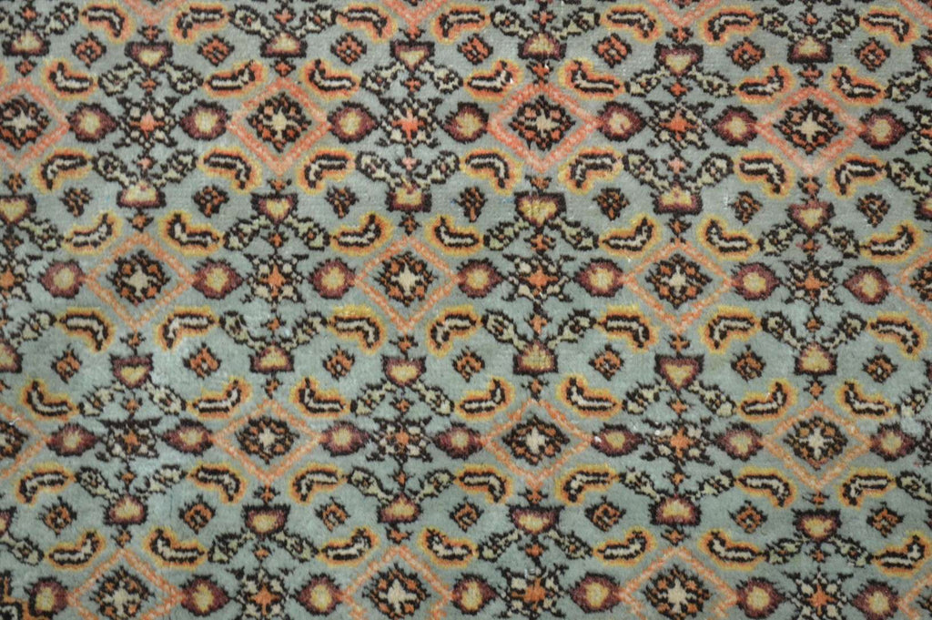 6' 6" x 9' 4" Persian Ardabil Rug image 4