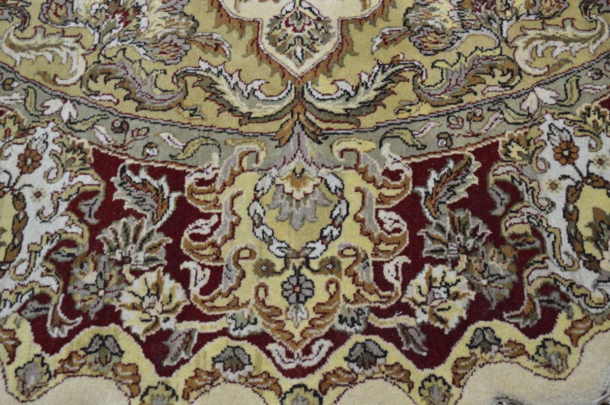10' 0" x 10' 0" India Agra Round Rug image 3