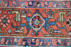 7' 4" x 8' 8" Persian Heriz Rug image 4
