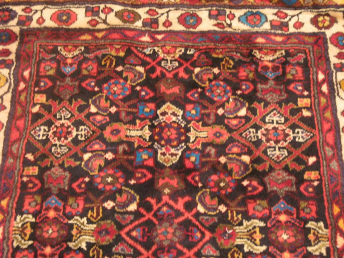 3' 5" x 10' 0" Persian Malayer Runner image 8