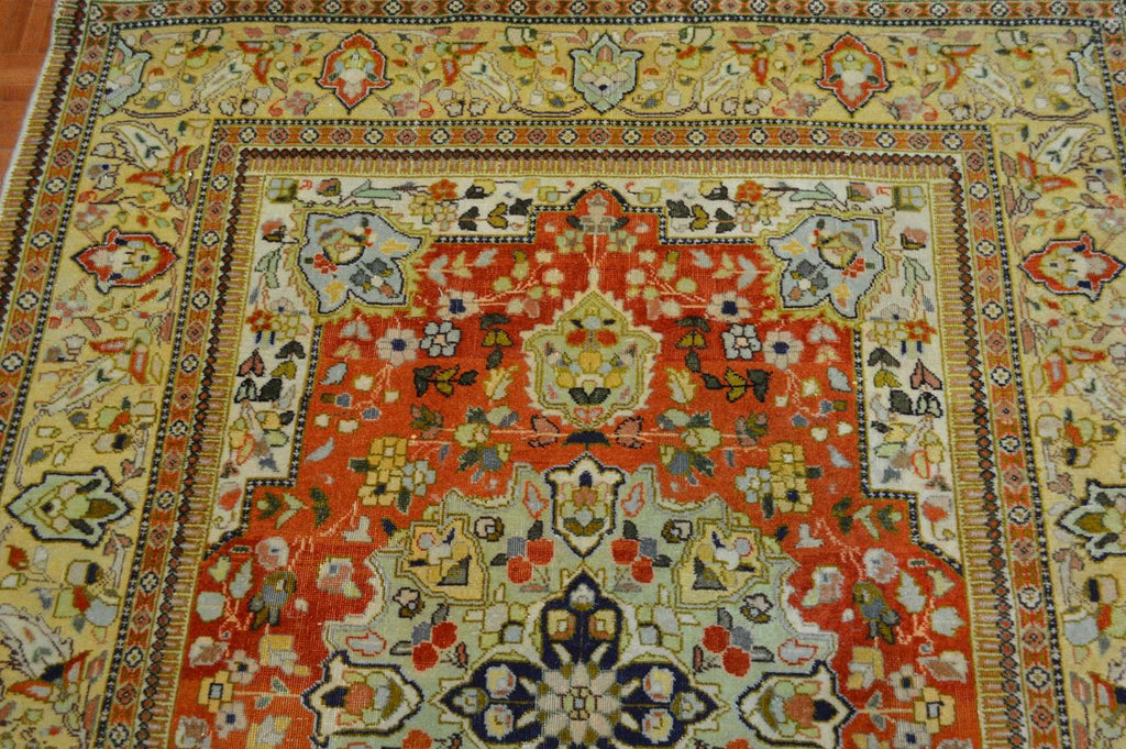 4' 8" x 6' 4" Persian Tabriz Rug image 2