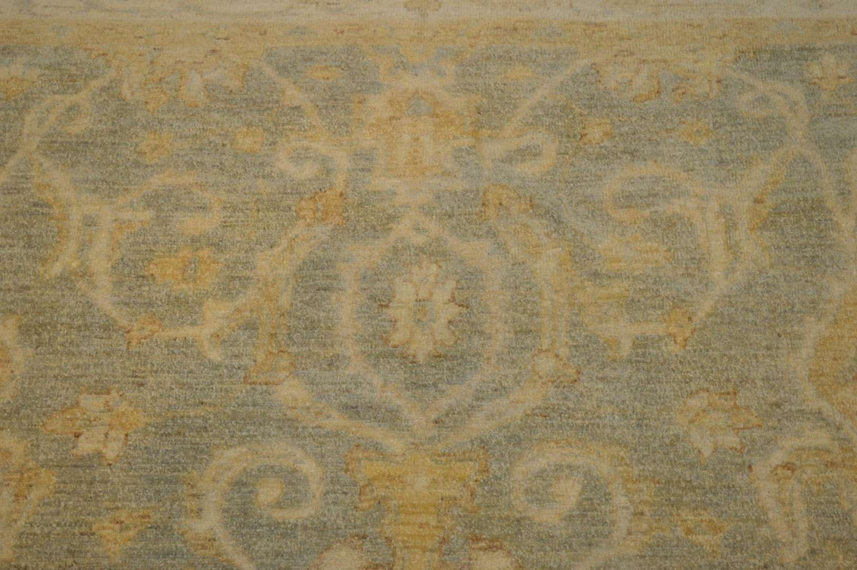 5' 0" x 6' 9" Pakistan Peshawar Rug image 4