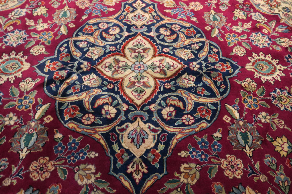 8' 2" x 10' 7" Persian Tabriz Rug image 8