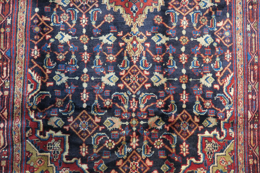 4'3'' x 7'2'' Persian Hamadan Rug image 4