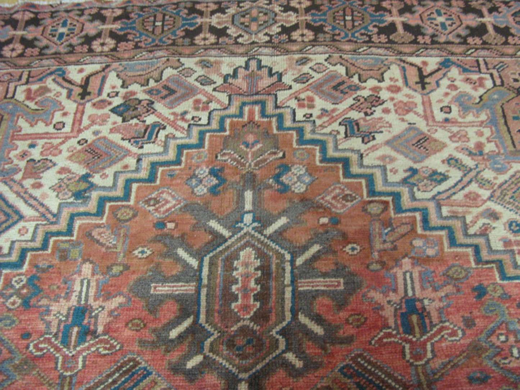 8' 2" x 11' 5" Persian Heriz Rug image 7