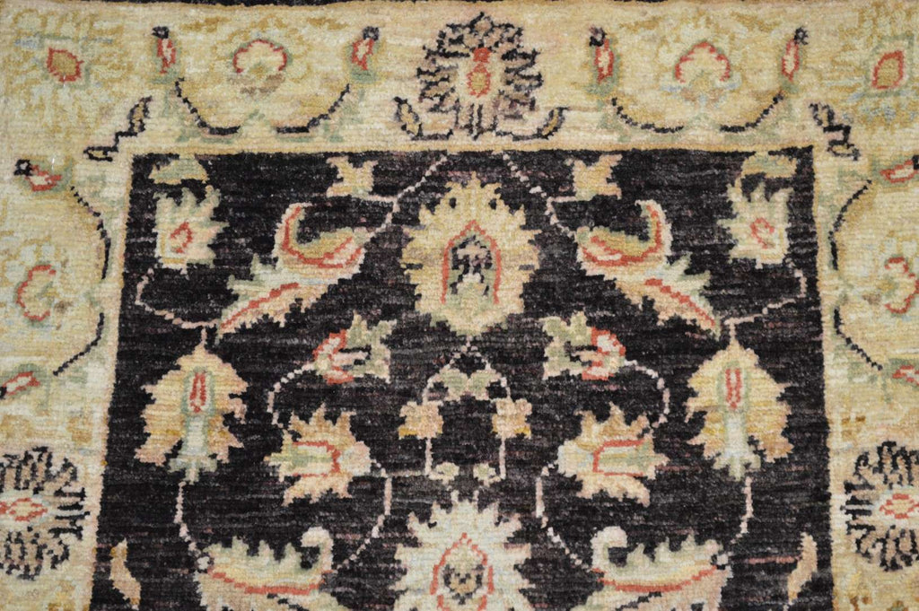 2' 0" x 3' 0" Pakistan Peshawar Rug image 11