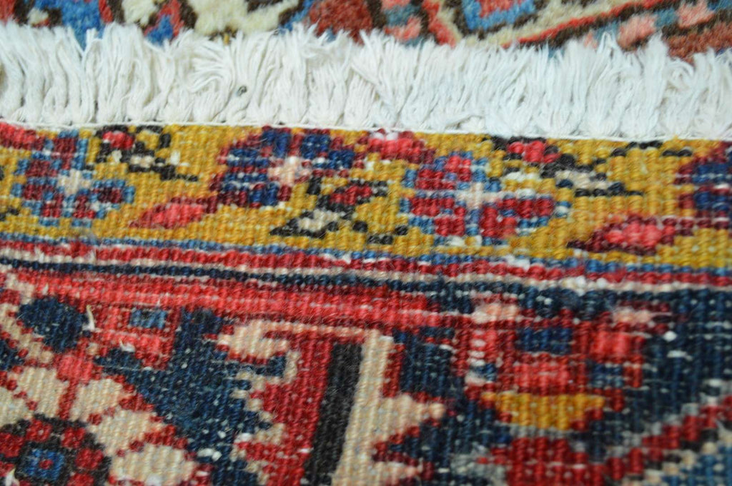 8' 3" x 10' 3" Persian Heriz Rug image 12