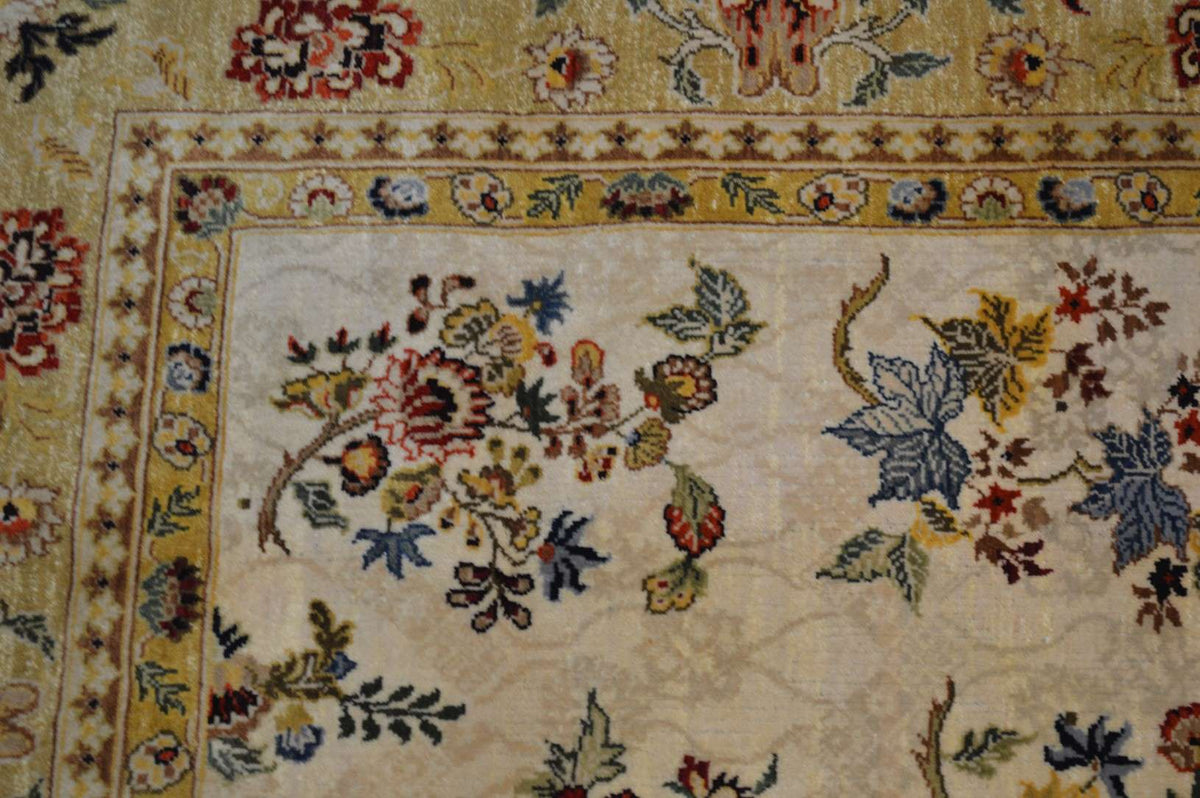 3' 9" x 4' 3" India Agra Rug image 8