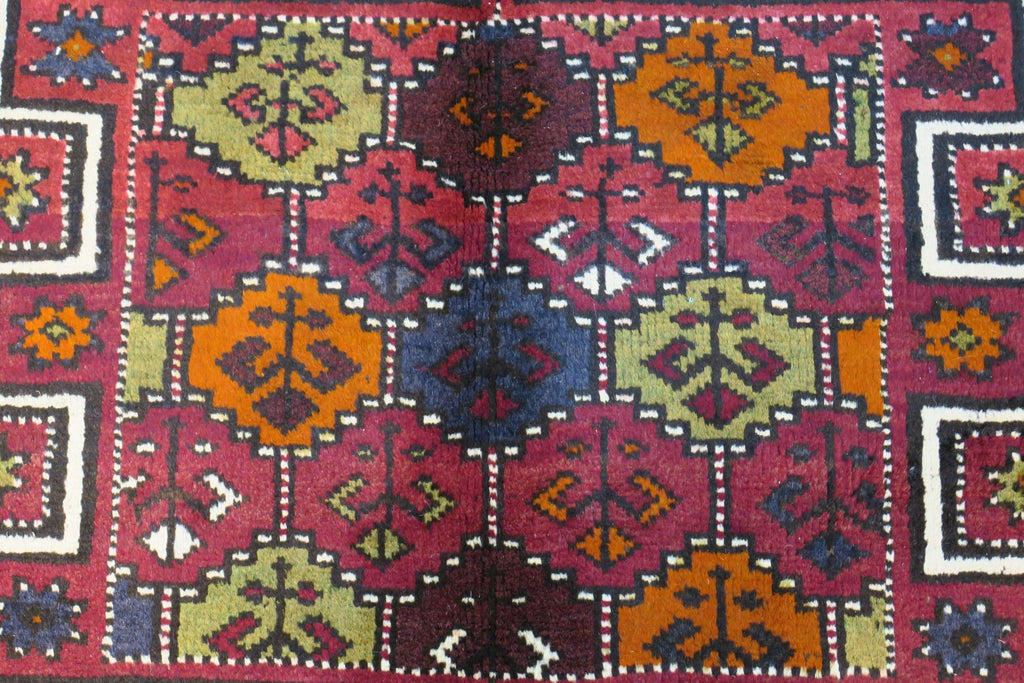 3' 8" x 6' 7" Vintage Baluch Rug image 8