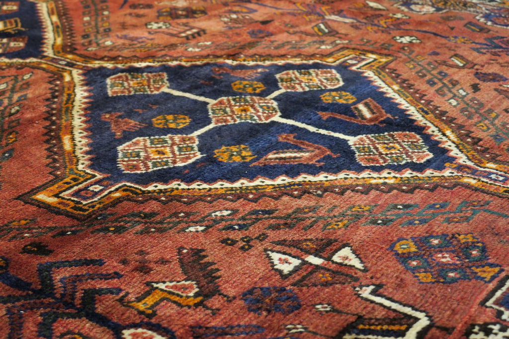 6' 9" x 7' 8" Persian Shiraz Rug image 11