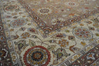 8' 9" x 11' 8" India Agra Rug image 6