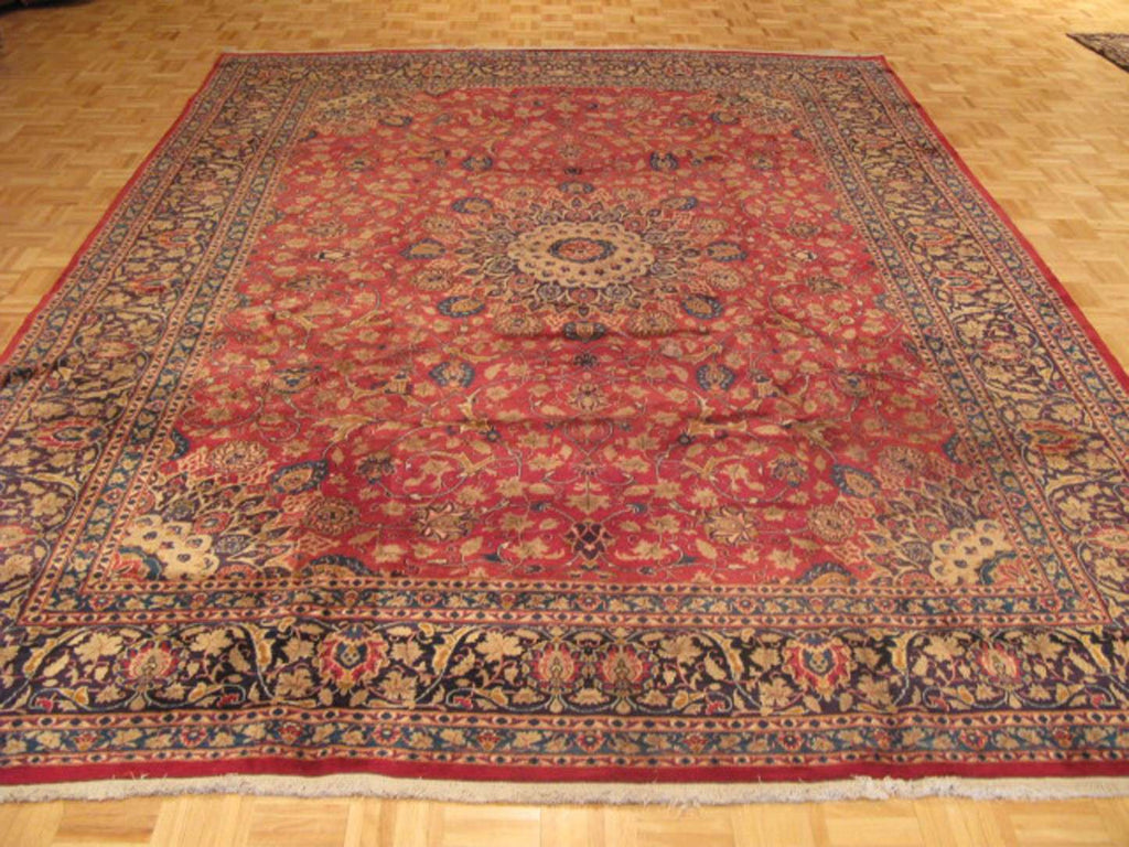 9' 9" x 12' 1" Persian Mashhad Rug image 1