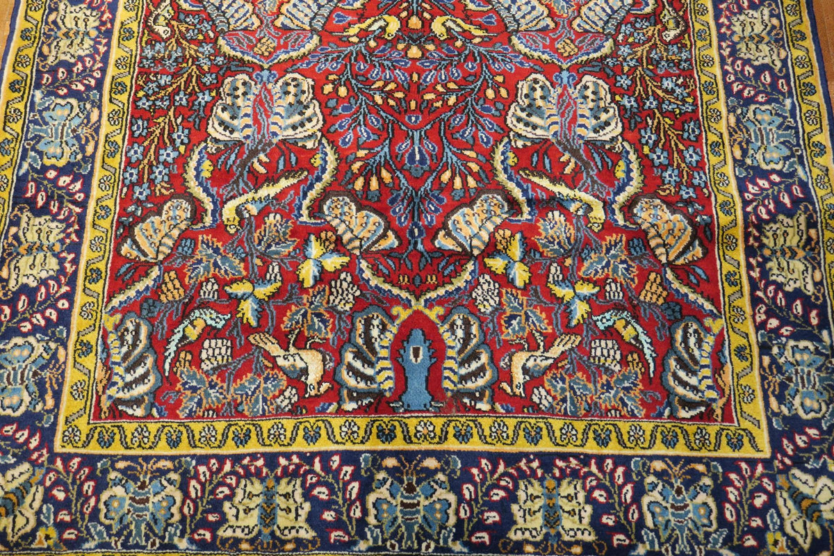 3' 5" x 5' 1" Persian Shahreza Rug image 1