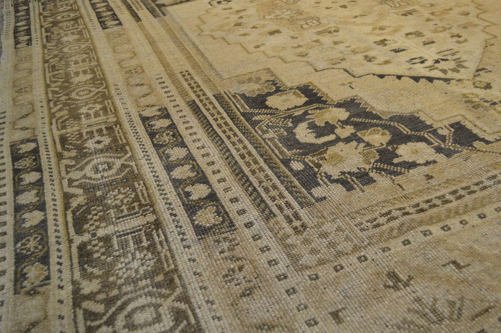6' 0" x 9' 1" Turkish Oushak Rug image 9
