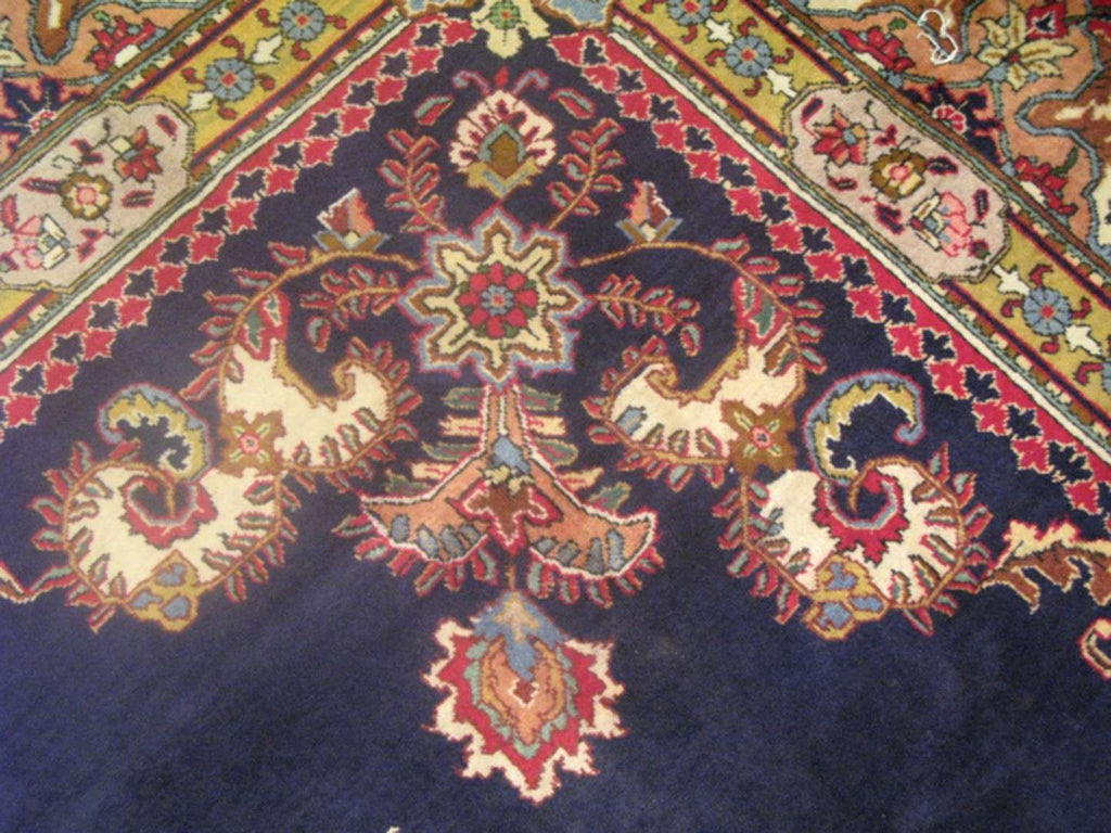9' 6" x 12' 1" Persian Tabriz Rug image 2