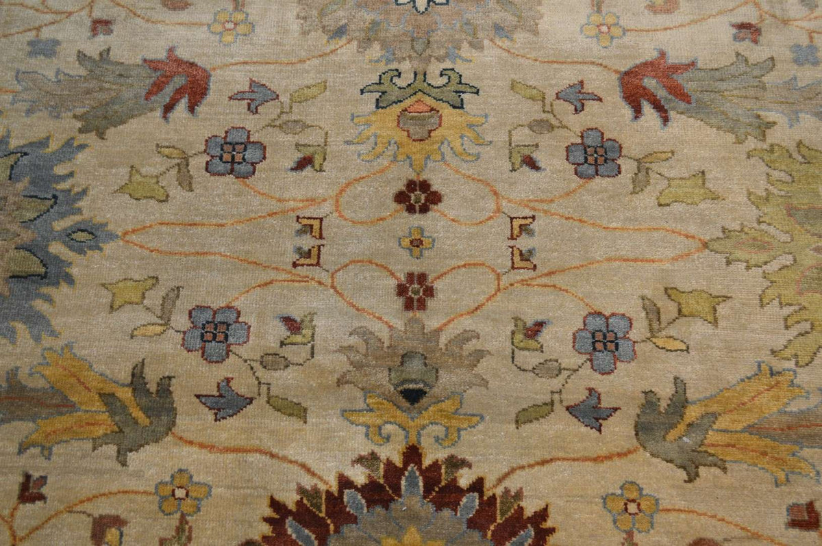 9' 2" x 11' 8" India Mahal Rug image 2