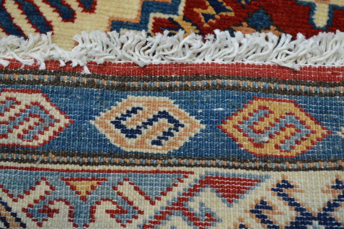 4' 2" x 6' 4" Pakistan Shirvan Rug image 12