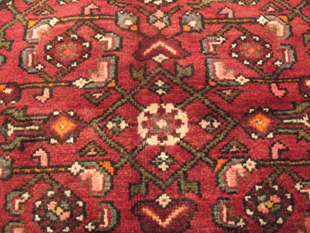 3' 4" x 9' 8" Persian Hosseinabad Runner image 4