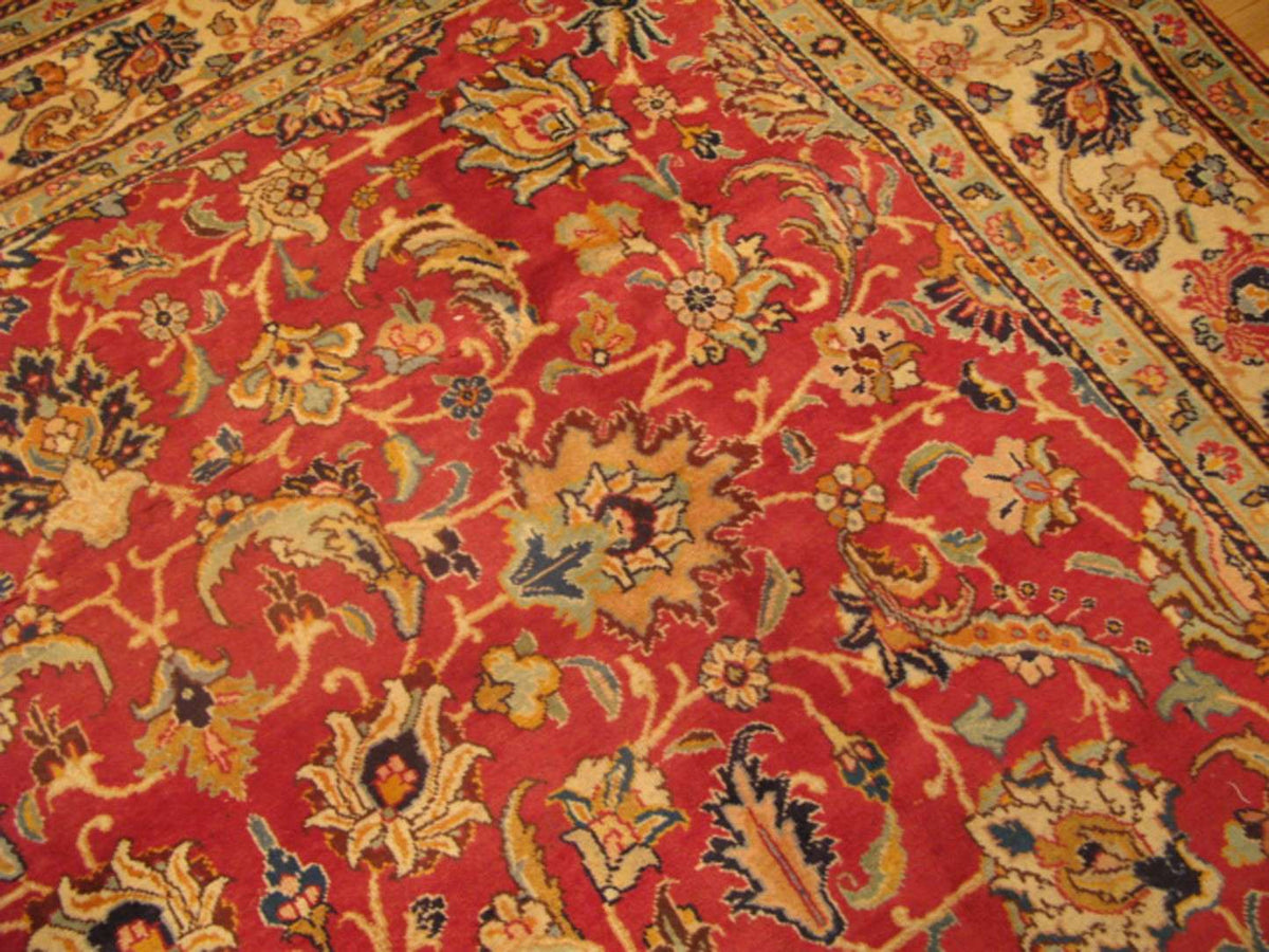 9' 5" x 12' 1" Persian Tabriz Rug image 8