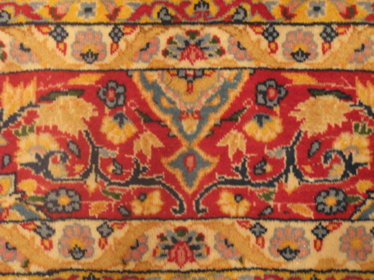 8' 3" x 11' 0" Persian Yaazd Rug image 9