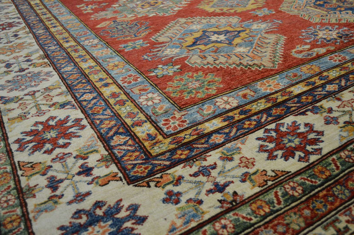 9' 0" x 11' 3" Pakistan Kazak Rug image 6