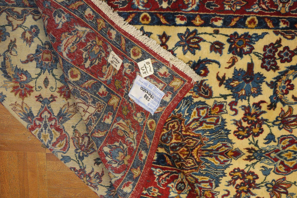 3' 3" x 5' 6" Persian Najafabad Rug image 9