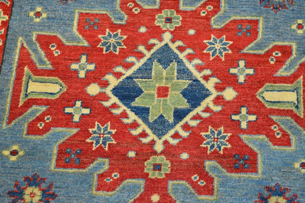 4' 2" x 6' 2" Pakistan Kazak Rug image 9