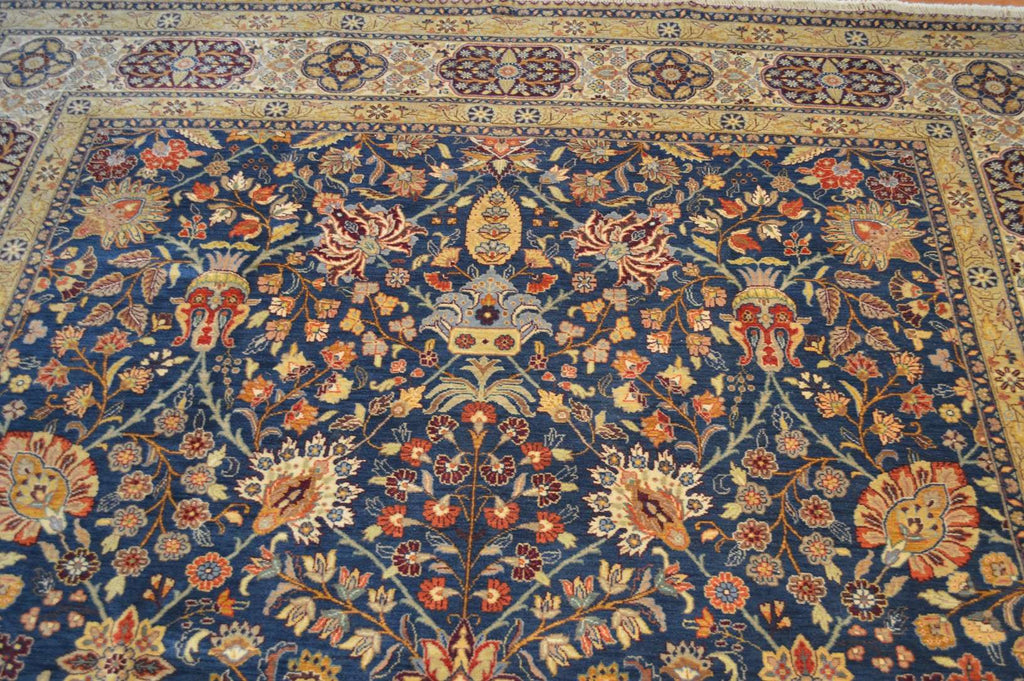7' 9" x 10' 2" India Sultanabad Rug image 7
