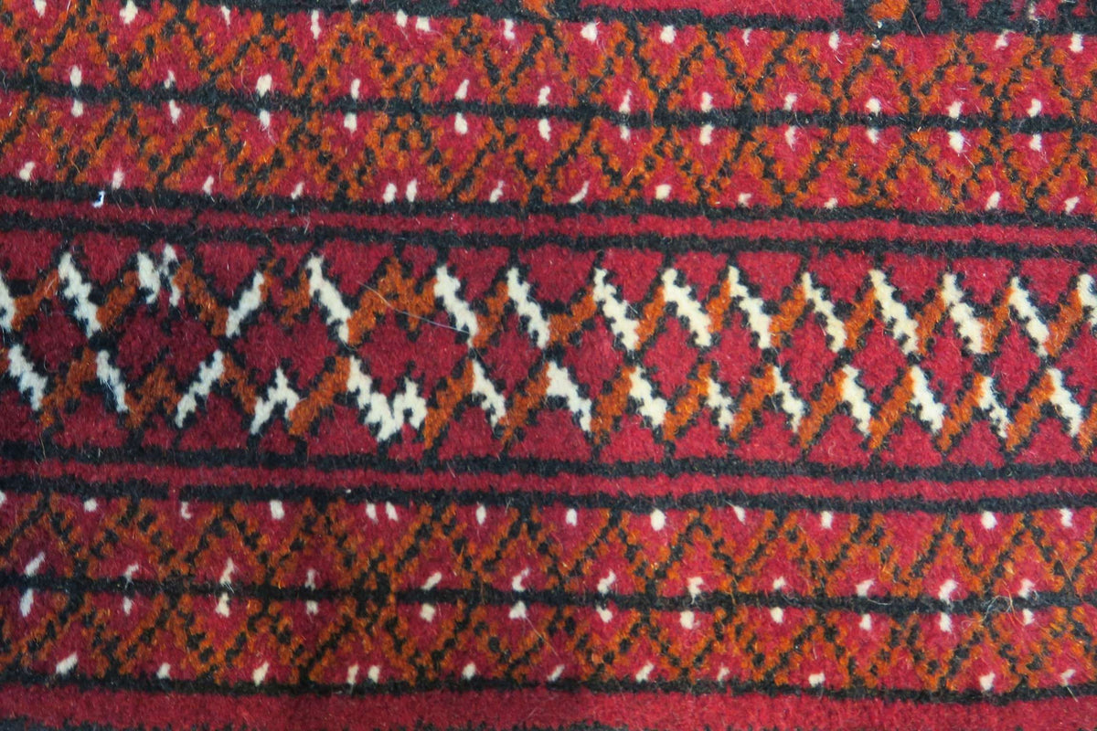3' 3" x 4' 7" Vintage Turkeman Rug image 1