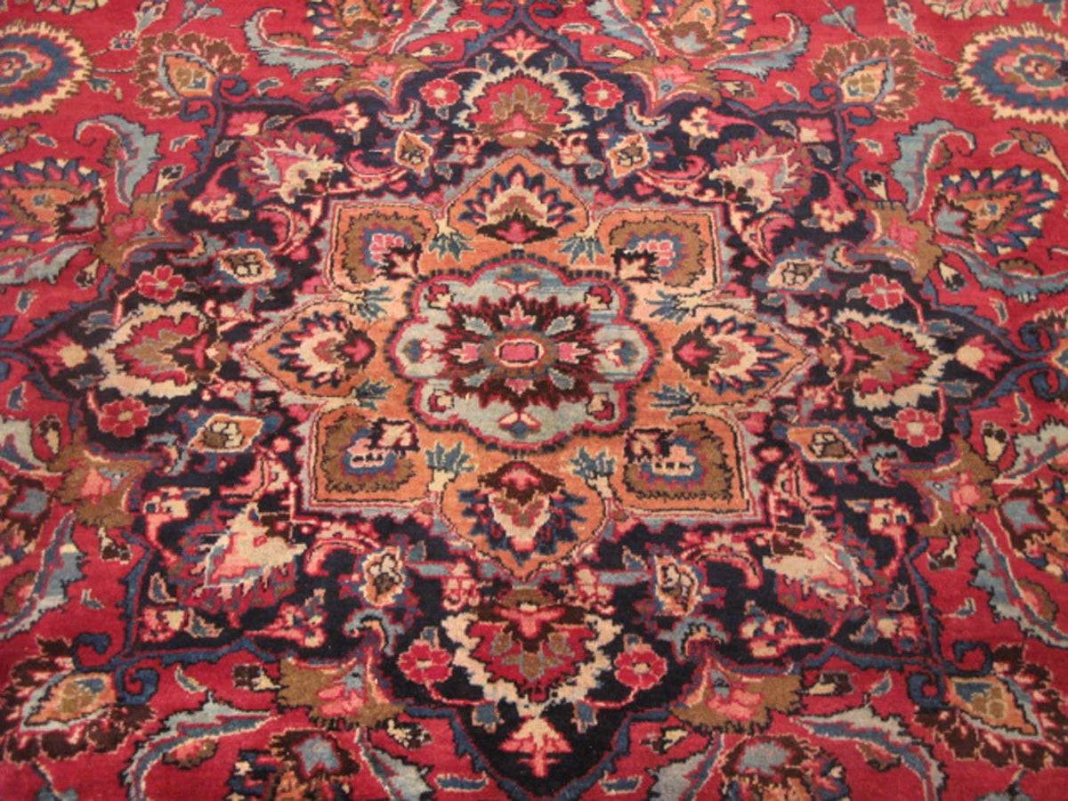 9' 1" x 13' 2" Persian Mashhad Rug image 4