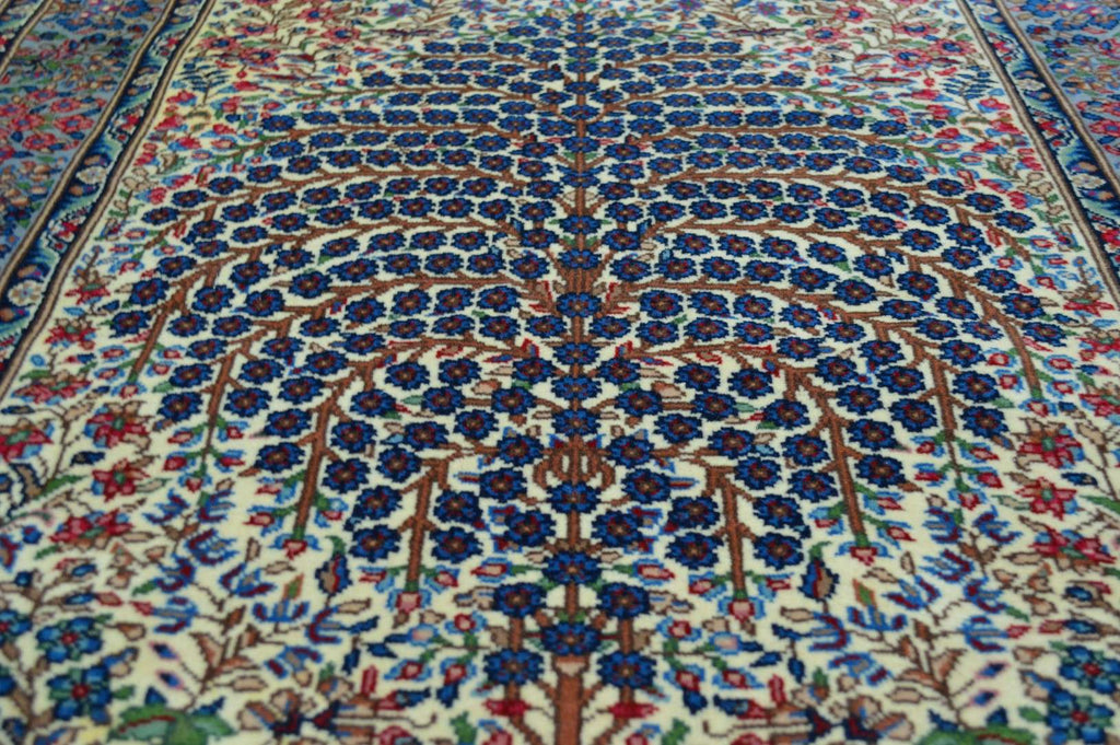3' 0" x 5' 6" Persian Tabriz Rug image 2