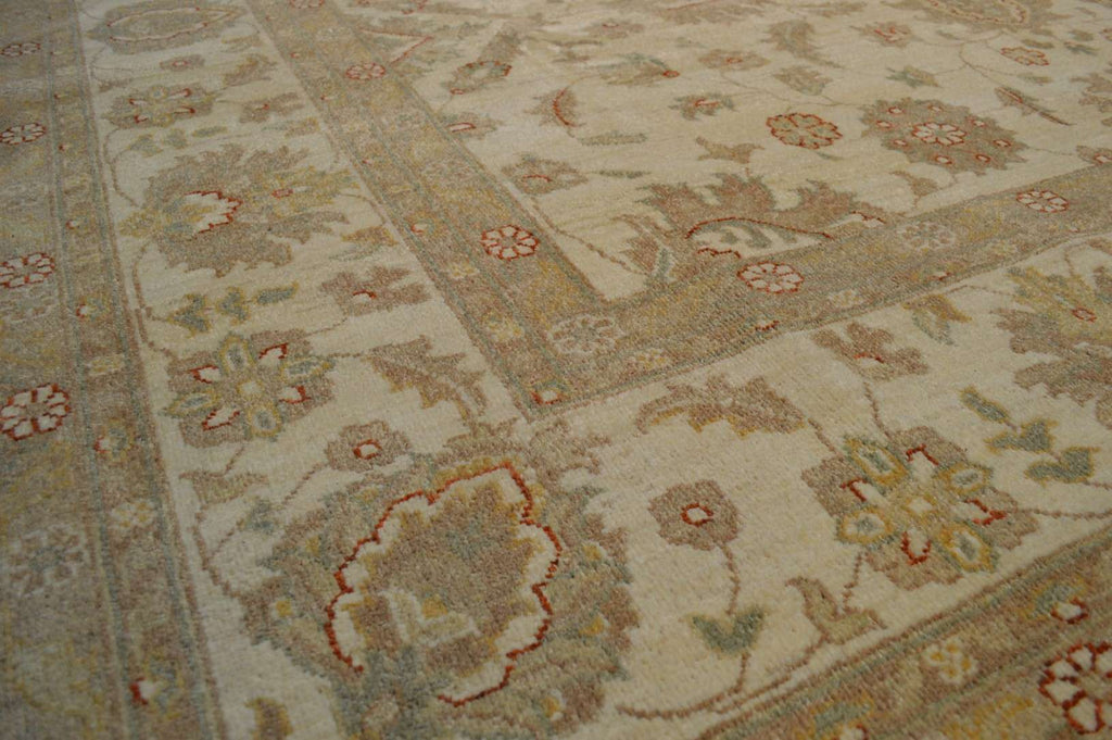 8' 0" x 9' 10" Pakistan Peshawar Rug image 9