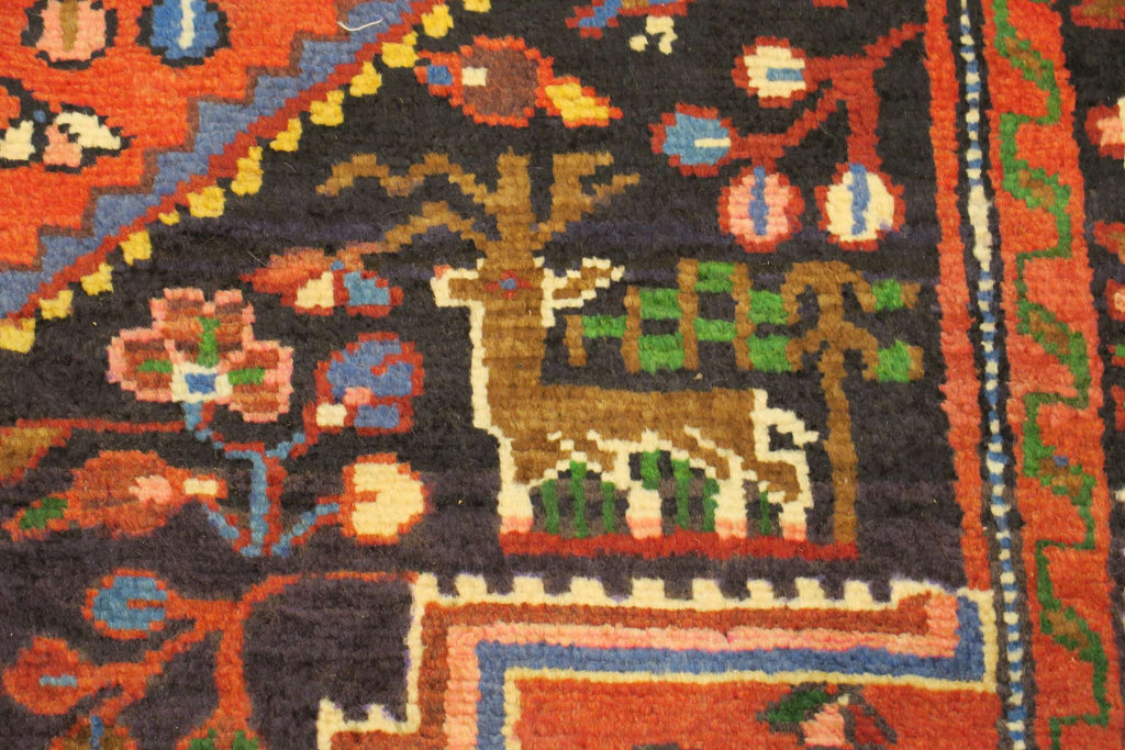 4' 1" x 6' 9" Persian Hamadan Rug image 3