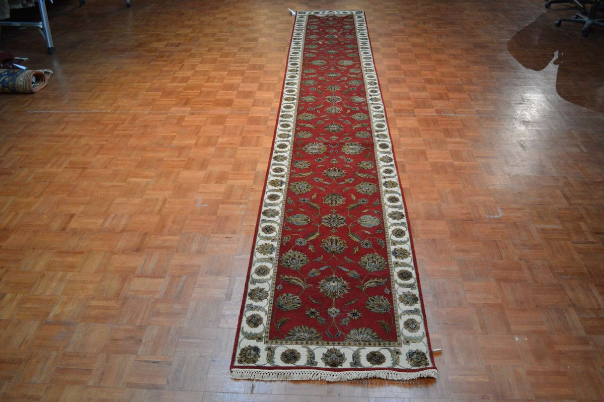 2' 7" x 16' 4" India Jaipur Runner image 1