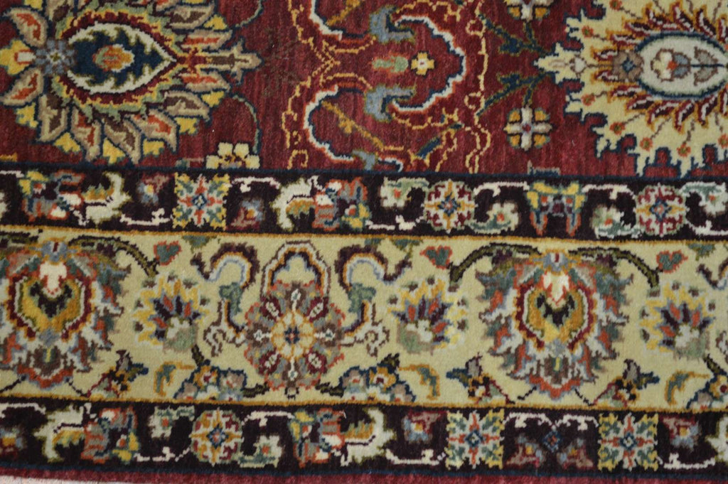 4' 0" x 5' 9" India Agra Rug image 7