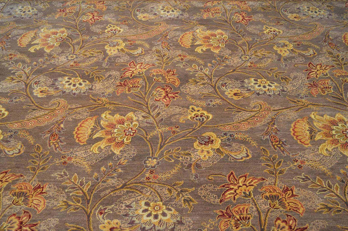 9' 2" x 11' 9" India Sultanabad Rug image 5