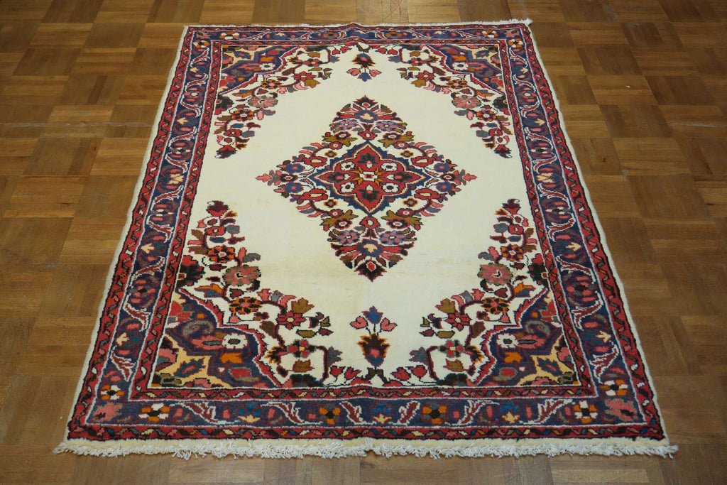 3' 3" x 4' 9" Persian Bakhtiar Rug image 3