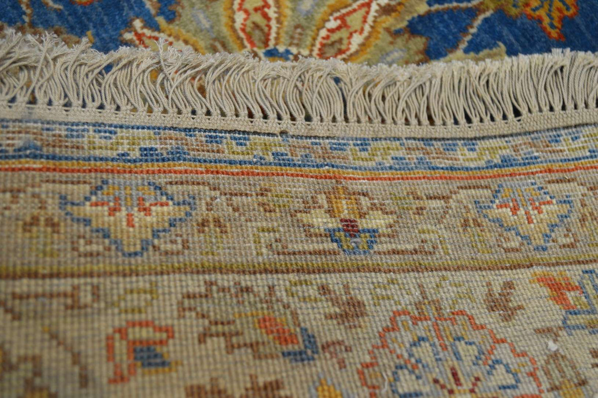 4' 0" x 6' 1" India Agra Rug image 12