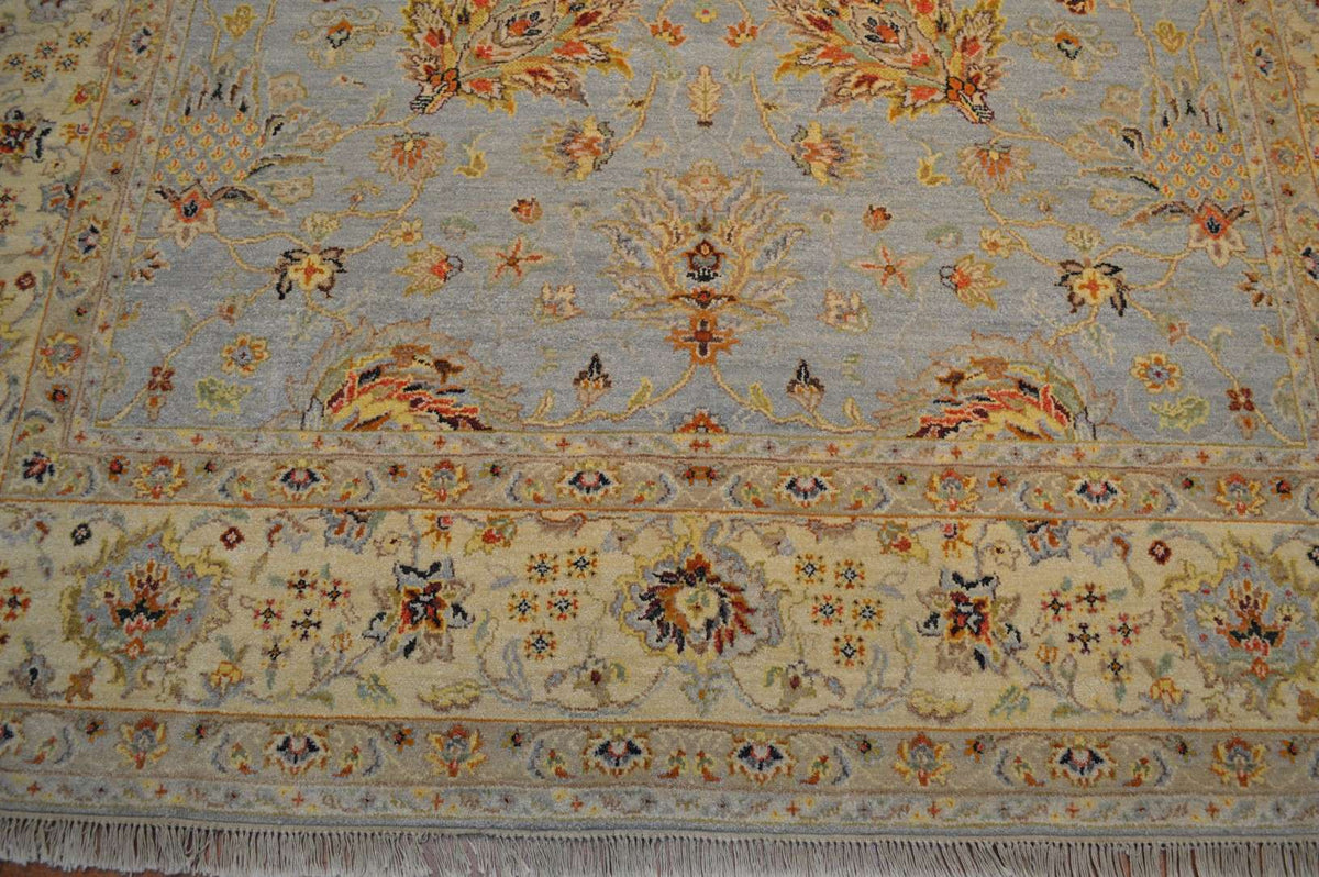 8' 0" x 10' 1" India Sultanabad Rug image 6