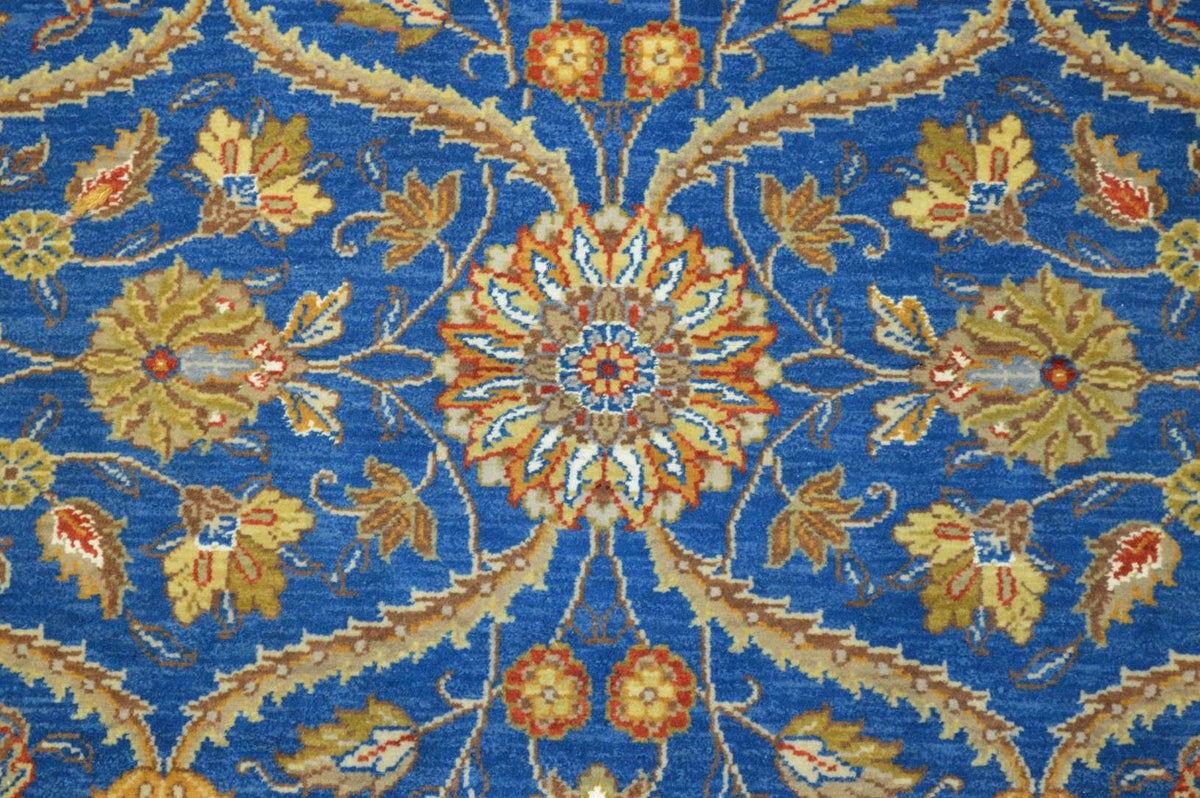 4' 0" x 6' 1" India Agra Rug image 2